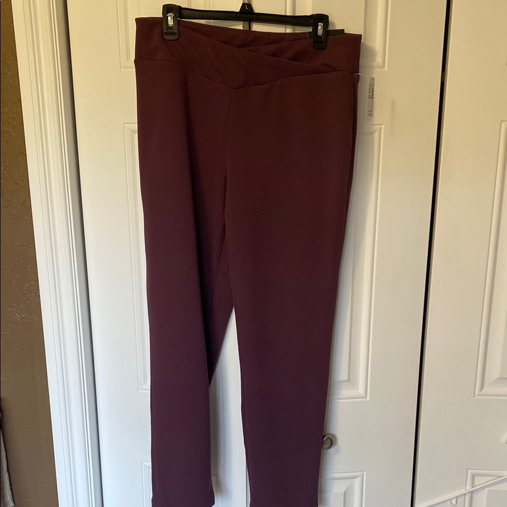 Maurice’s Burgundy/Purple Women's High Rise Tapered Leg Pants NWT